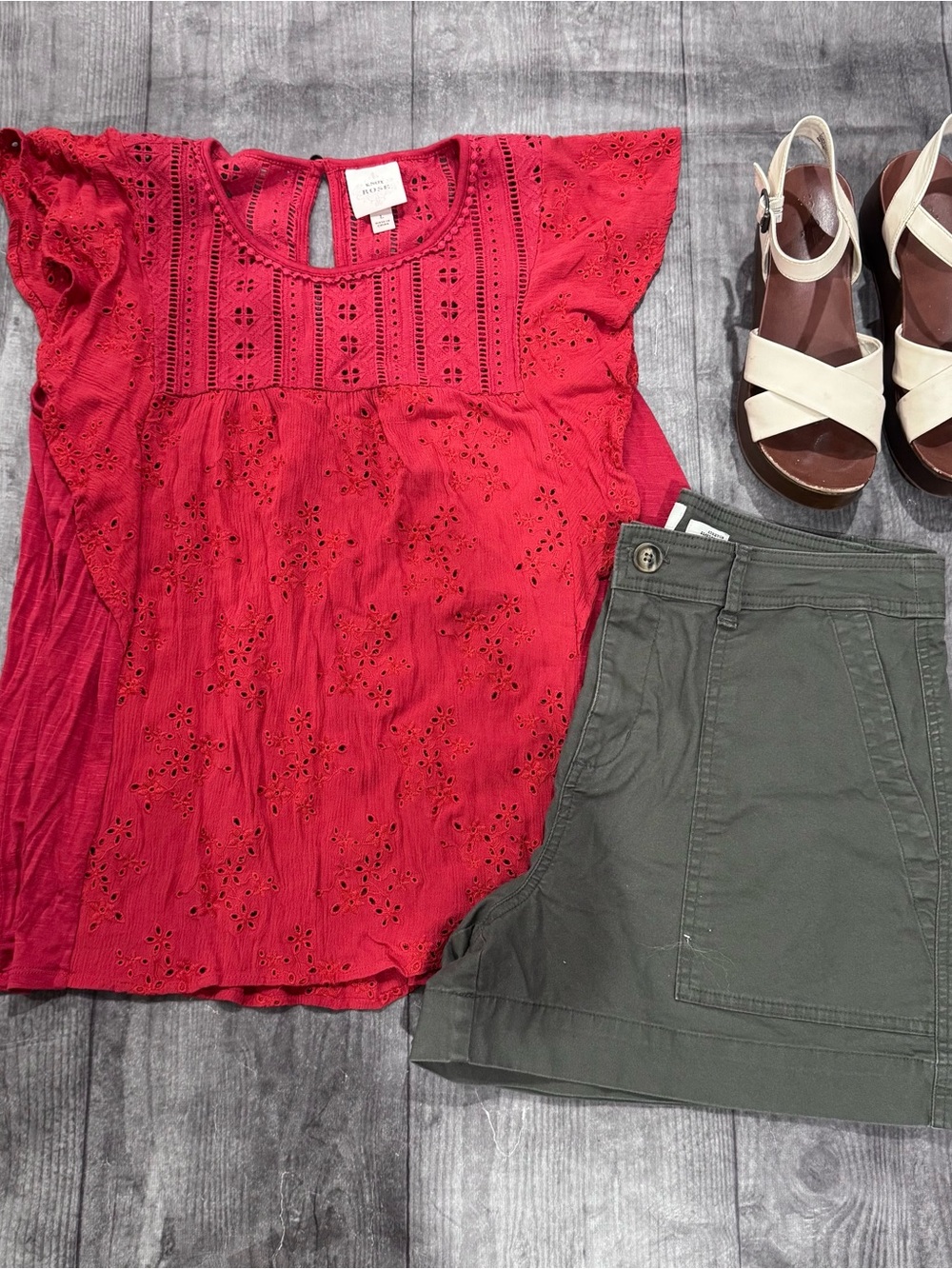 Knox Rose Red Eyelet Flutter-Sleeve Blouse